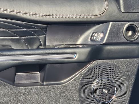 Used 2020 Ford Expedition Max Platinum image 18