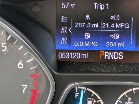 Used 2019 Ford Escape SEL image 31