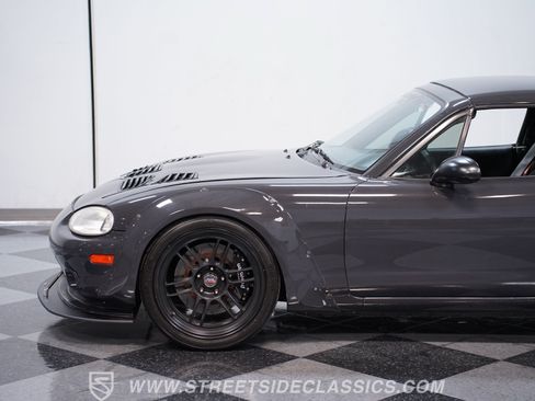 Used 2000 MAZDA MX-5 Miata RWD image 19