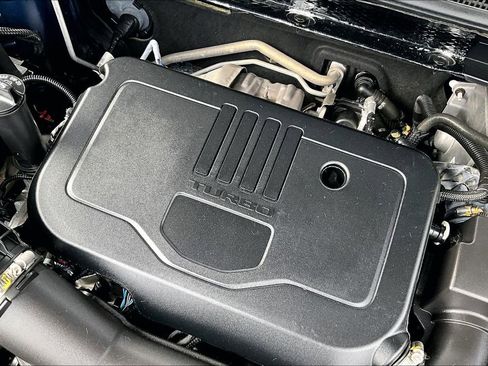 Used 2023 Chevrolet Blazer LT image 42