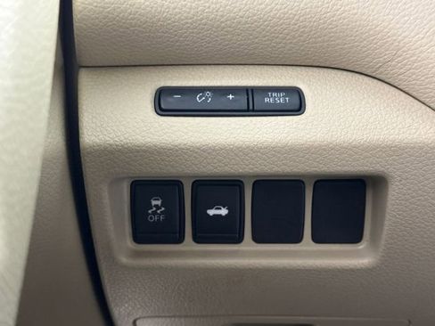 Used 2015 Nissan Altima 2.5 S w/ Sport Value Package FWD image 33