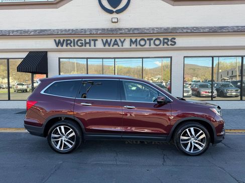 Used 2018 Honda Pilot Elite image 2