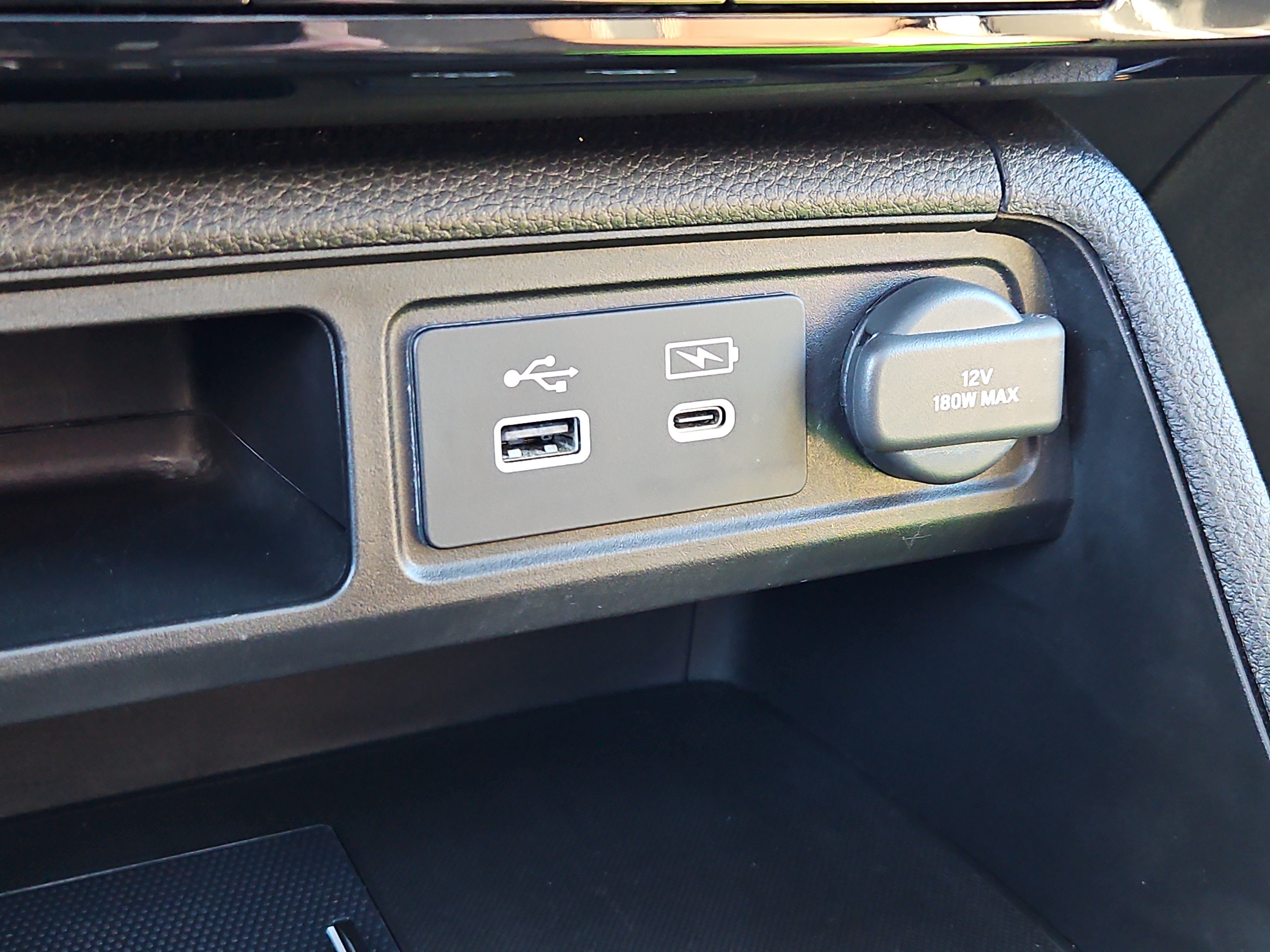 Certified 2025 Honda Pilot Elite image 31