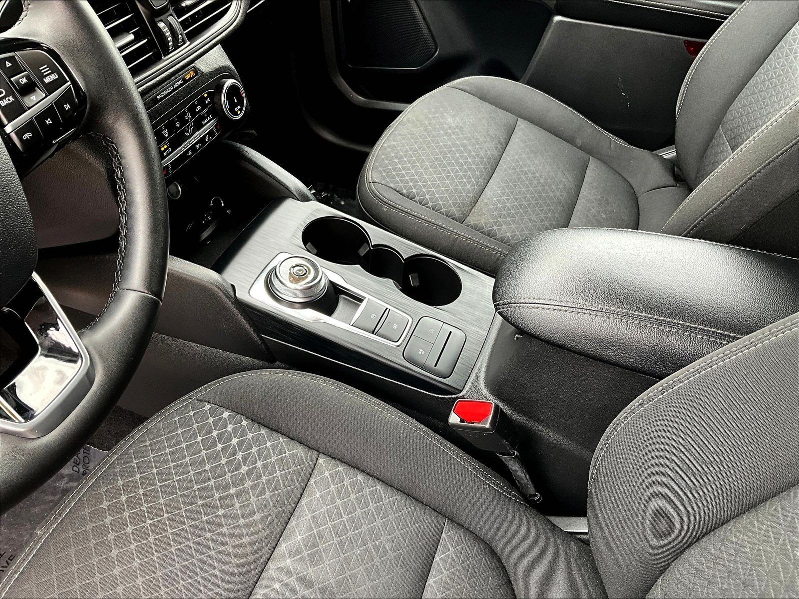 Used 2024 Ford Escape Active AWD/4WD image 21