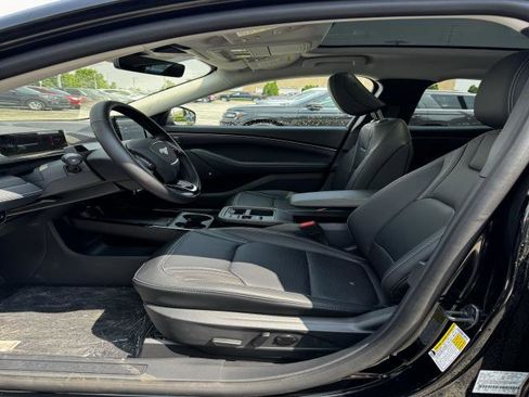 New 2025 Ford Mustang Mach-E Premium image 11