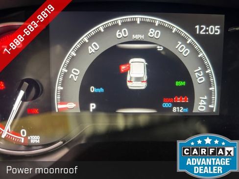 Used 2025 Toyota RAV4 XLE Premium AWD/4WD image 3