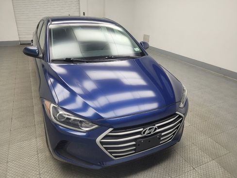 Used 2017 Hyundai Elantra SE image 14