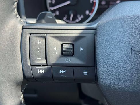 Certified 2026 Nissan Rogue SV AWD/4WD image 20