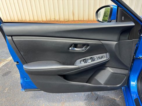 Used 2024 Nissan Sentra SV w/ All-Weather Package FWD image 33