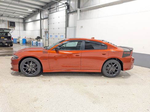 Used 2020 Dodge Charger R/T w/ Plus Group image 6