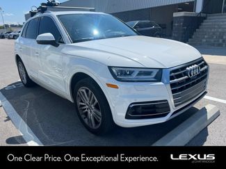 Used 2019 Audi Q5 Prestige w/ Prestige Package AWD/4WD video 1