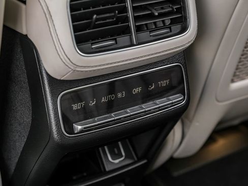 Used 2021 Mercedes-Benz GLS 63 AMG 4MATIC image 40