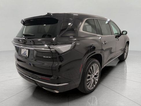 Used 2025 Buick Enclave Avenir w/ Super Cruise Package AWD/4WD image 19
