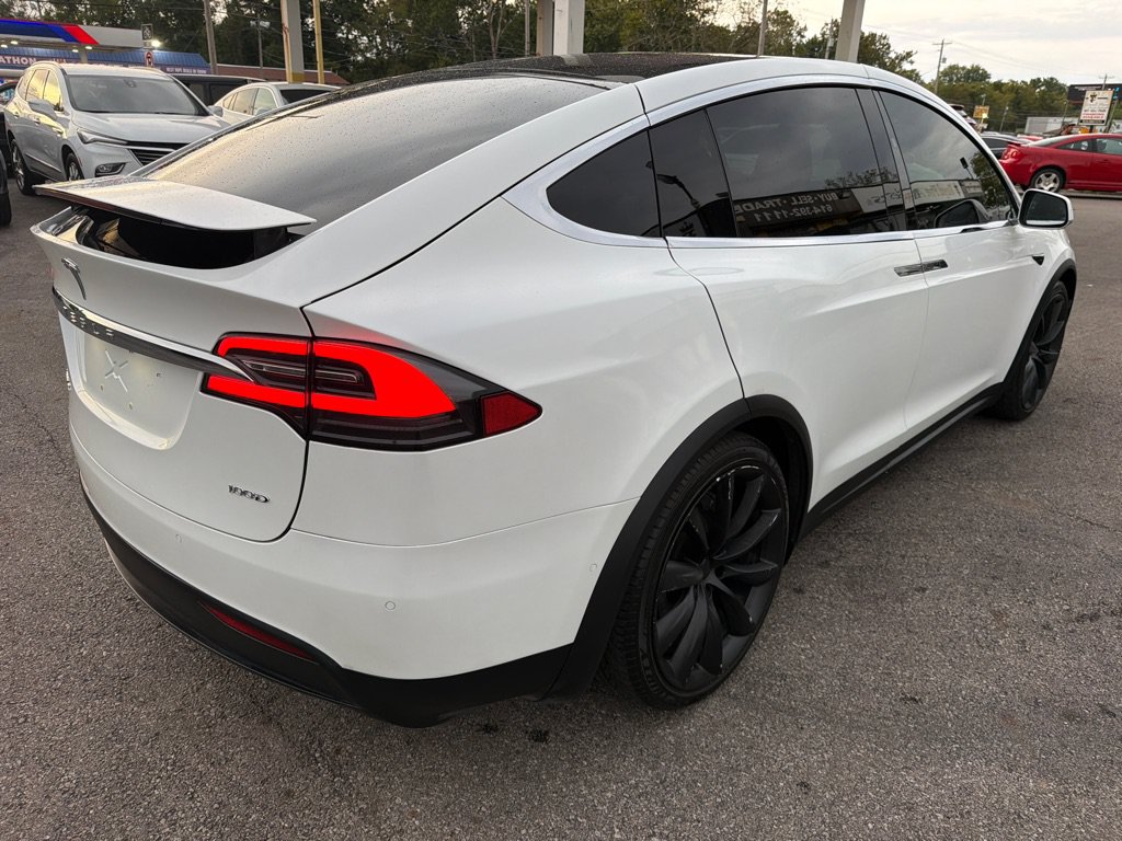 Used 2017 Tesla Model X 100D AWD/4WD image 21