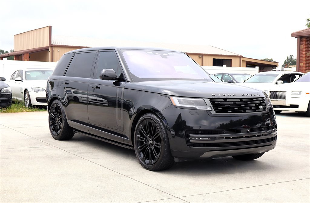 Used 2023 Land Rover Range Rover Long Wheelbase SE AWD/4WD image 9