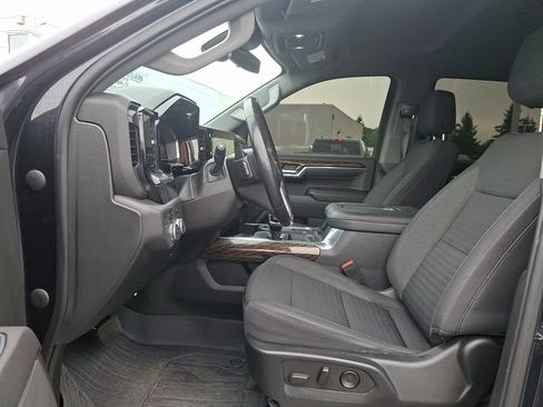 Used 2022 GMC Sierra 1500 Elevation w/ X31 Off-Road Package AWD/4WD image 12