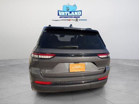 Certified 2025 Jeep Grand Cherokee Limited w/ Black Appearance Package image 6