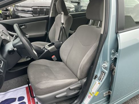 Used 2014 Toyota Prius Three image 27