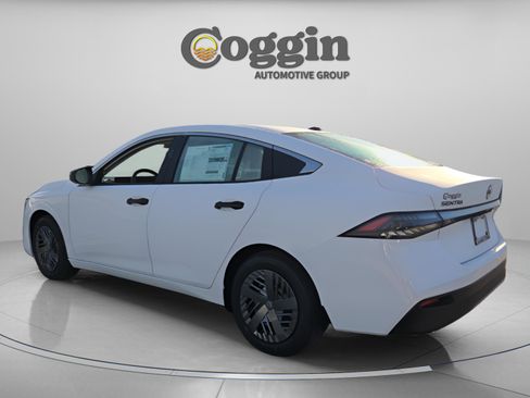 New 2026 Nissan Sentra S w/ Floor Mat Package image 4