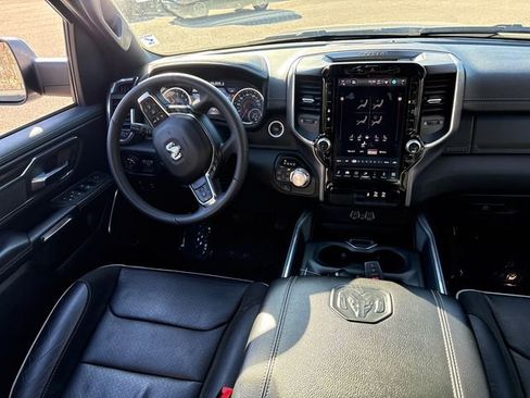 Used 2025 RAM 1500 Laramie image 20