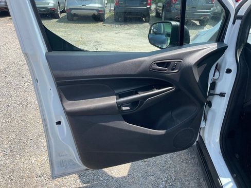Used 2017 Ford Transit Connect XL FWD image 11