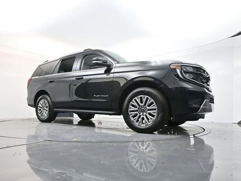 New 2026 Ford Expedition Platinum image 29