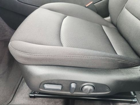 Used 2024 Chevrolet Malibu LT FWD image 18