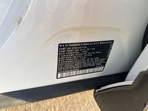 Certified 2025 Volkswagen Tiguan S image 30