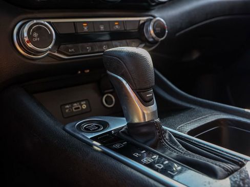 Used 2023 Nissan Sentra SV image 30