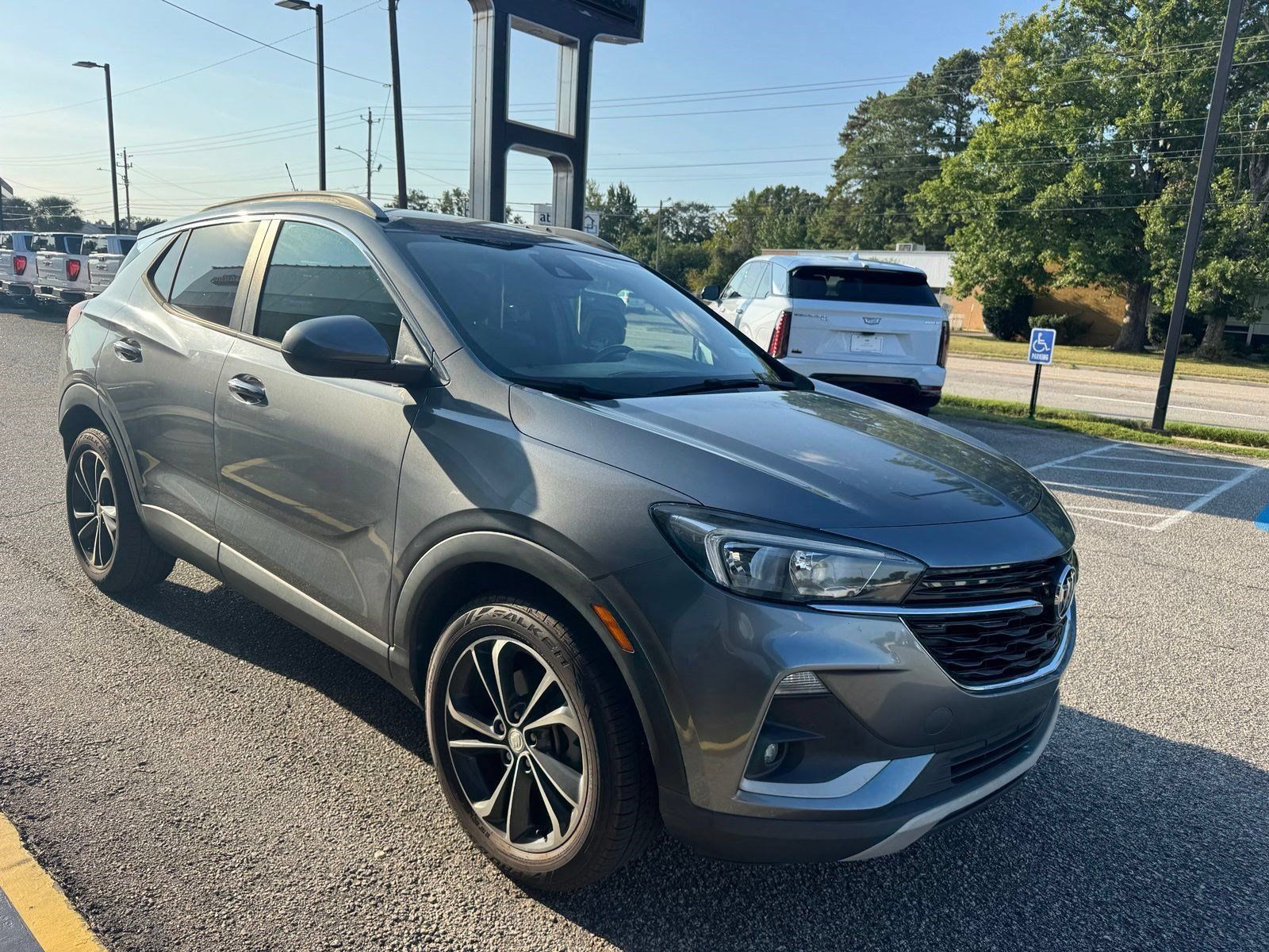Certified 2020 Buick Encore GX Select FWD image 6