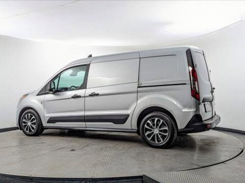 Used 2019 Ford Transit Connect XLT image 6