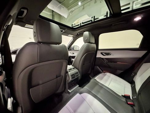 Used 2026 Land Rover Range Rover Velar Dynamic SE image 24