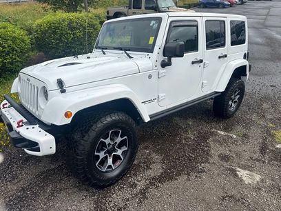Used 2015 Jeep Wrangler Unlimited Sahara w/ Connectivity Group