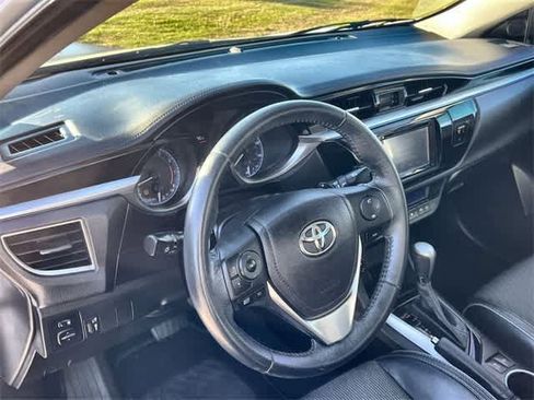 Used 2014 Toyota Corolla S image 15