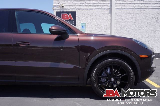 Used 2020 Porsche Cayenne AWD/4WD image 61