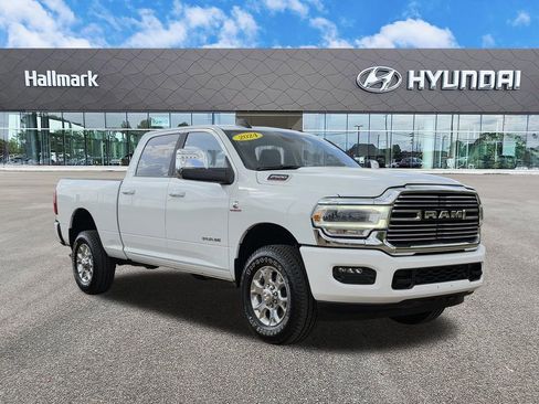 Used 2024 RAM 2500 Laramie w/ Safety Group AWD/4WD image 1