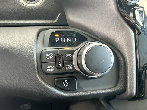 Used 2025 RAM 1500 Big Horn image 31