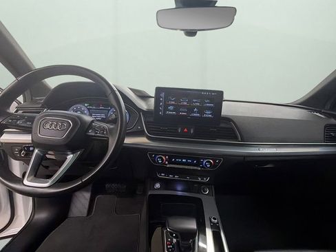 Used 2025 Audi Q5 2.0T Premium image 10