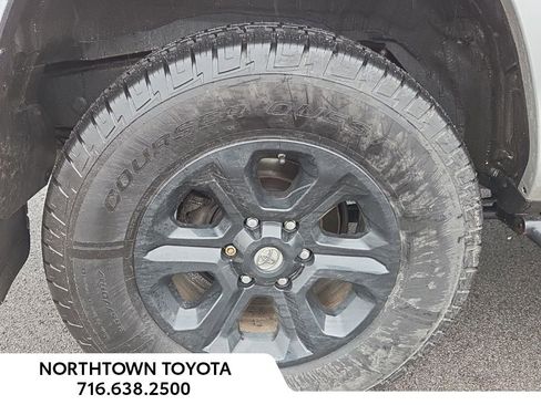 Used 2019 Toyota 4Runner SR5 image 13