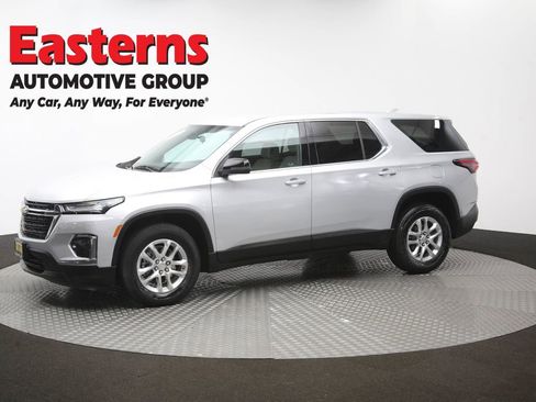 Used 2022 Chevrolet Traverse LS AWD/4WD image 56
