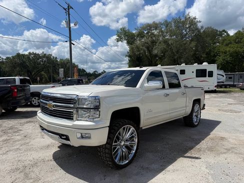 Used 2014 Chevrolet Silverado 1500 High Country w/ High Country Premium Package AWD/4WD image 2