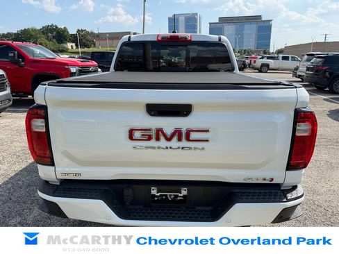 Used 2023 GMC Canyon AT4 w/ Canyon Safety Plus Package AWD/4WD image 4
