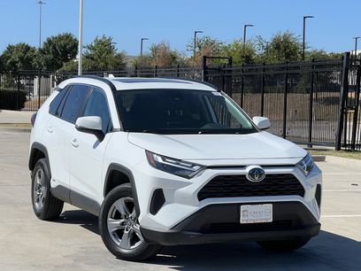 Used 2022 Toyota RAV4 XLE w/ Convenience Package