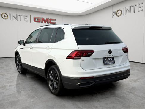 Used 2024 Volkswagen Tiguan SE AWD/4WD image 5