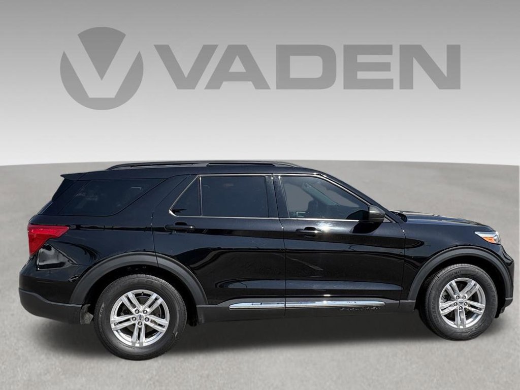 Used 2023 Ford Explorer XLT w/ Equipment Group 202A RWD image 5