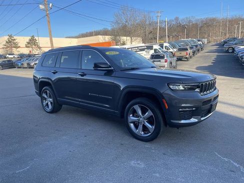 Certified 2022 Jeep Grand Cherokee L Limited w/ Luxury Tech Group II image 6