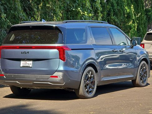 New 2026 Kia Carnival SX Prestige image 3