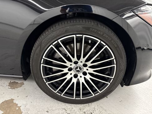 Used 2024 Mercedes-Benz C 300 Sedan image 13