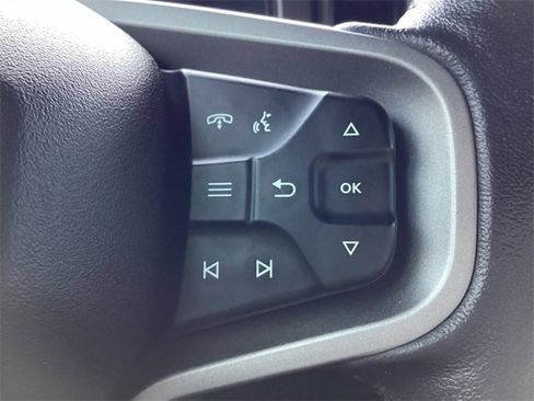 Used 2022 Ford Bronco Outer Banks image 18