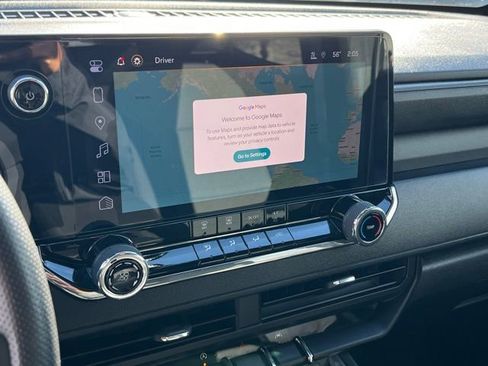 Used 2024 Chevrolet Colorado Trail Boss w/ Technology Package image 25